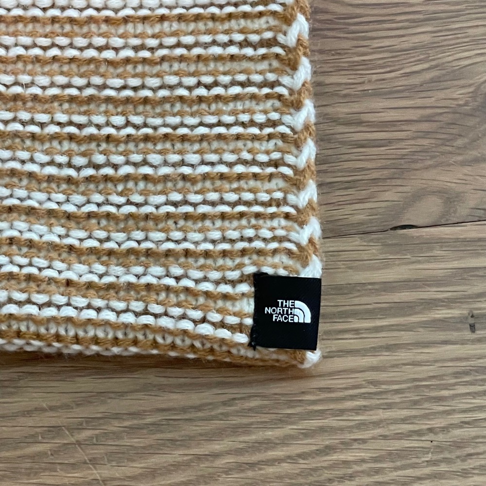 The North Face Womens Striped Infinity Scarf Tan White Chunky Knit One Size - Picture 2 of 5